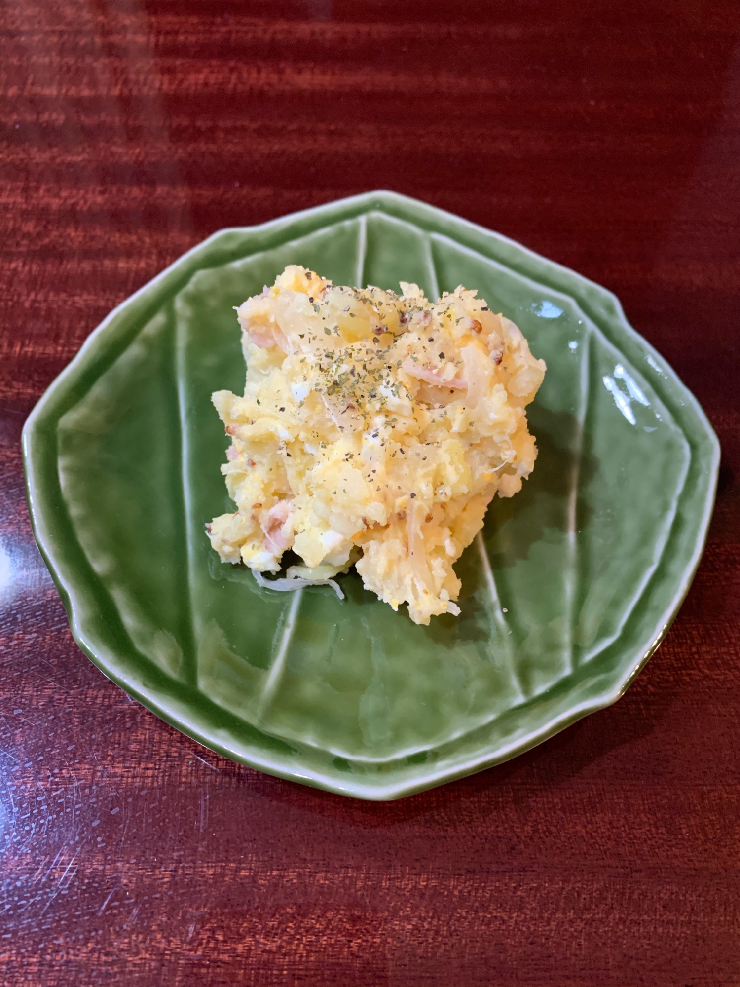 お酒のおつまみに◎粒マスタード入りポテトサラダ