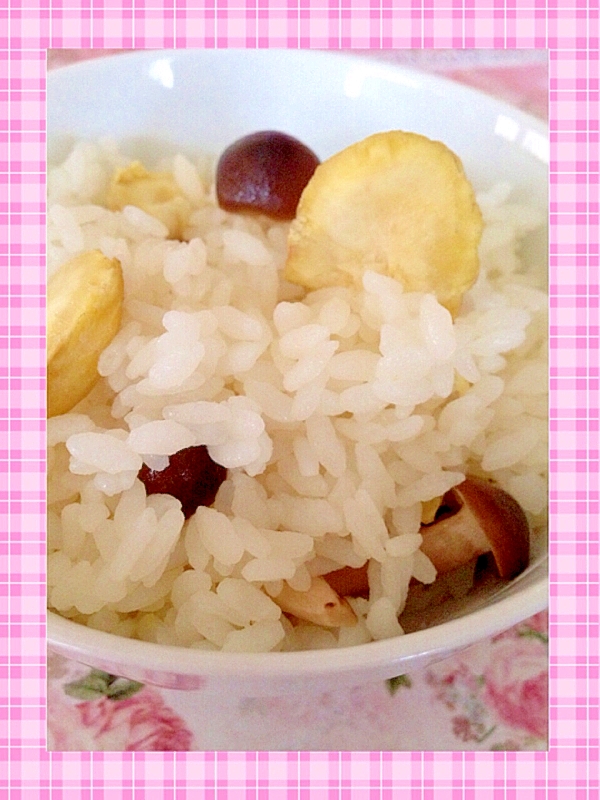 秋☆栗としめじの簡単混ぜご飯