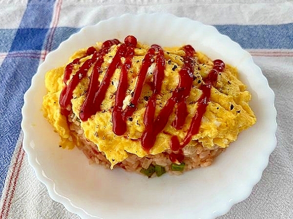 生米からつくる！パエリア風オムライス