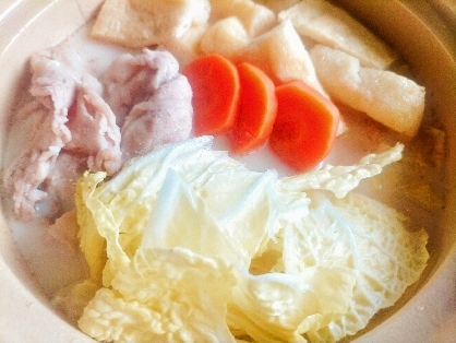 ゴクゴク飲めちゃう手作り、ごま豆乳鍋
