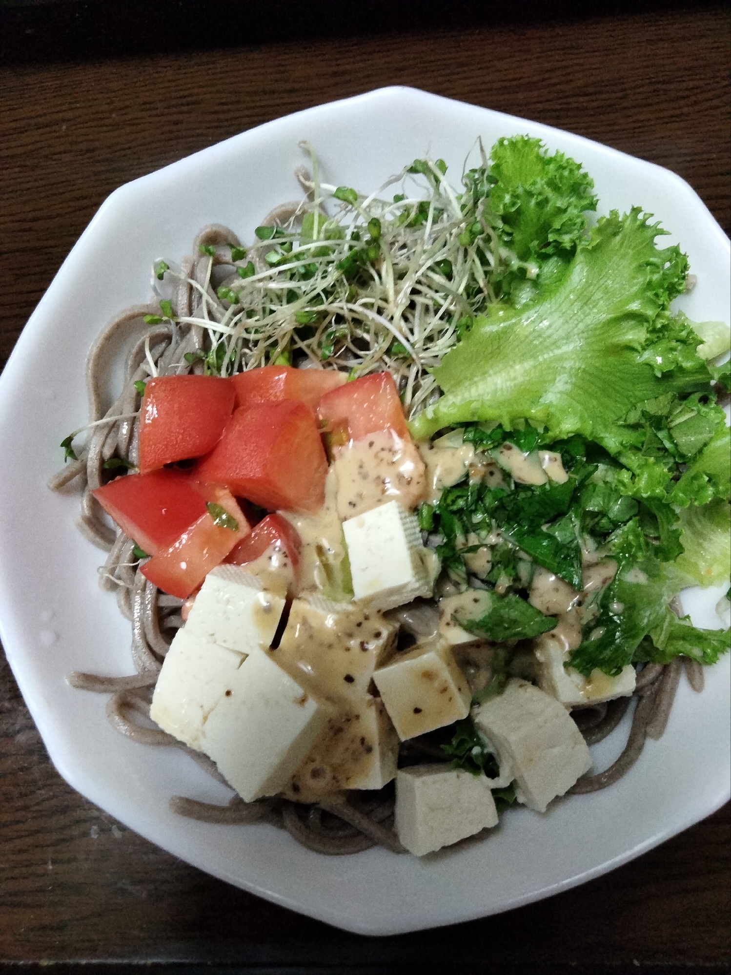 冷やしそば 豆腐&野菜サラダのせて