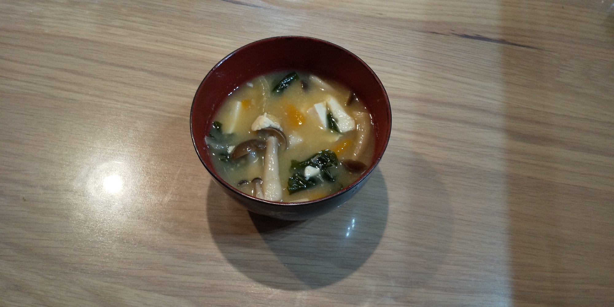 かぼちゃとぶなしめじとわかめのお味噌汁 レシピ 作り方 By Aiai Y 楽天レシピ かぼちゃとぶなしめじとわかめのお味噌汁 レシピ 作り方 By Aiai Y 楽天レシピ