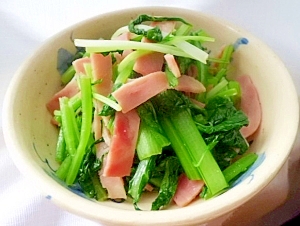 小松菜と水菜のベーコンソテー