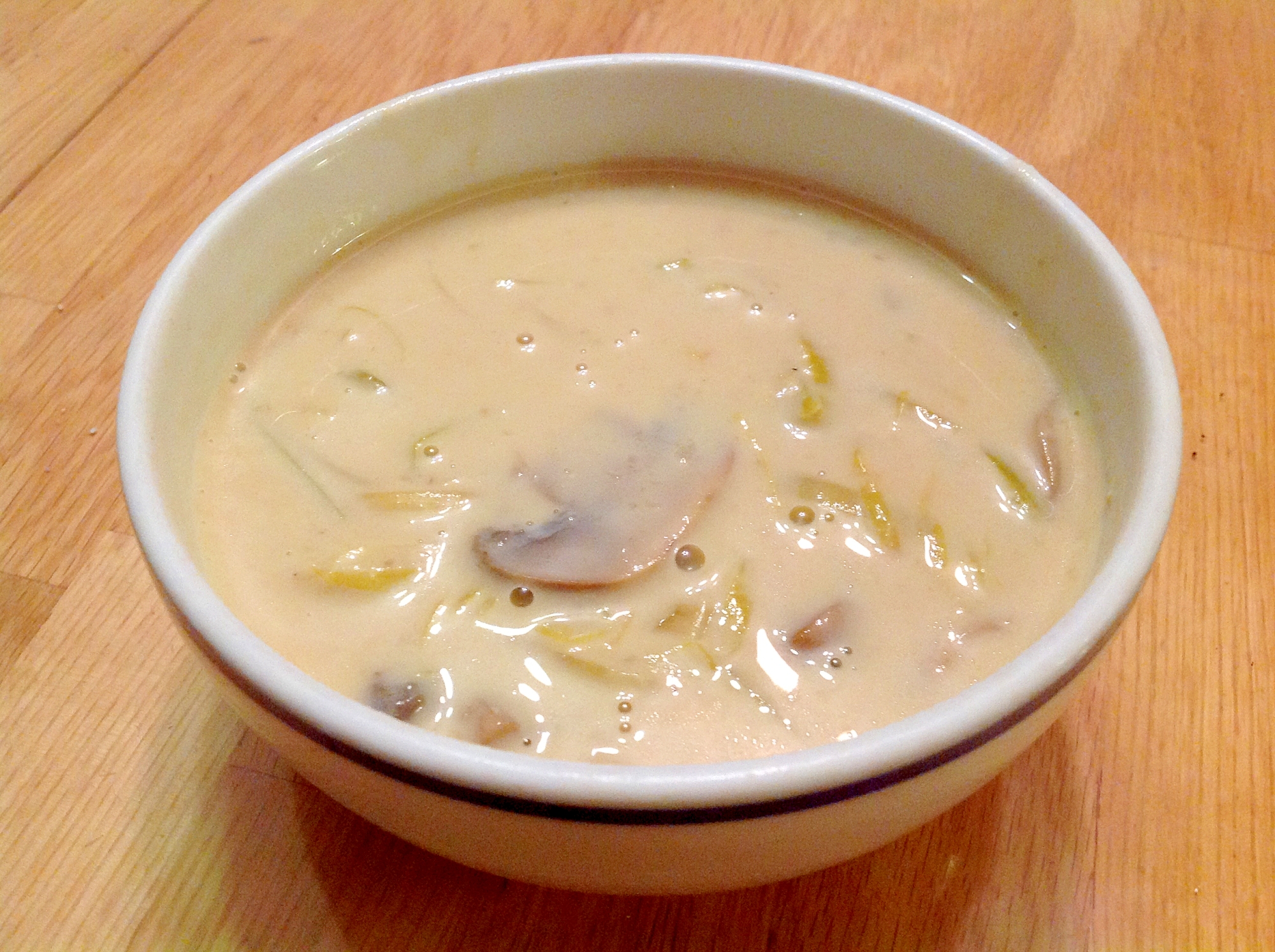 ポロ葱とマッシュルームのミルクスープ