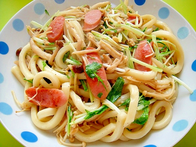 水菜ときのこの焼きうどん