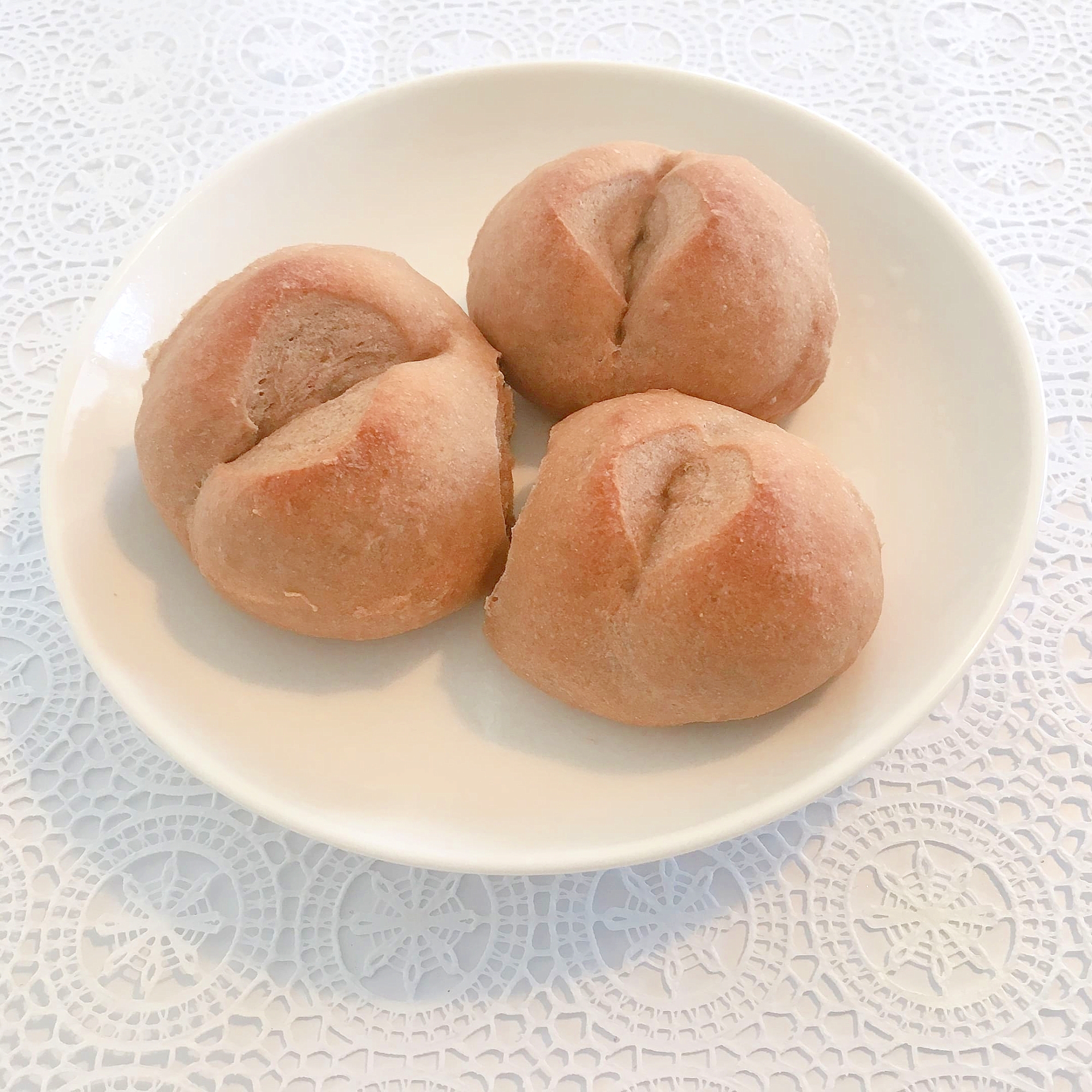 低温発酵で作る 全粒粉100 のパン レシピ 作り方 By スージー シンプルライフ 楽天レシピ