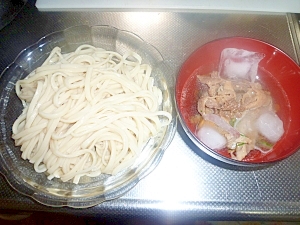 冷し肉うどん