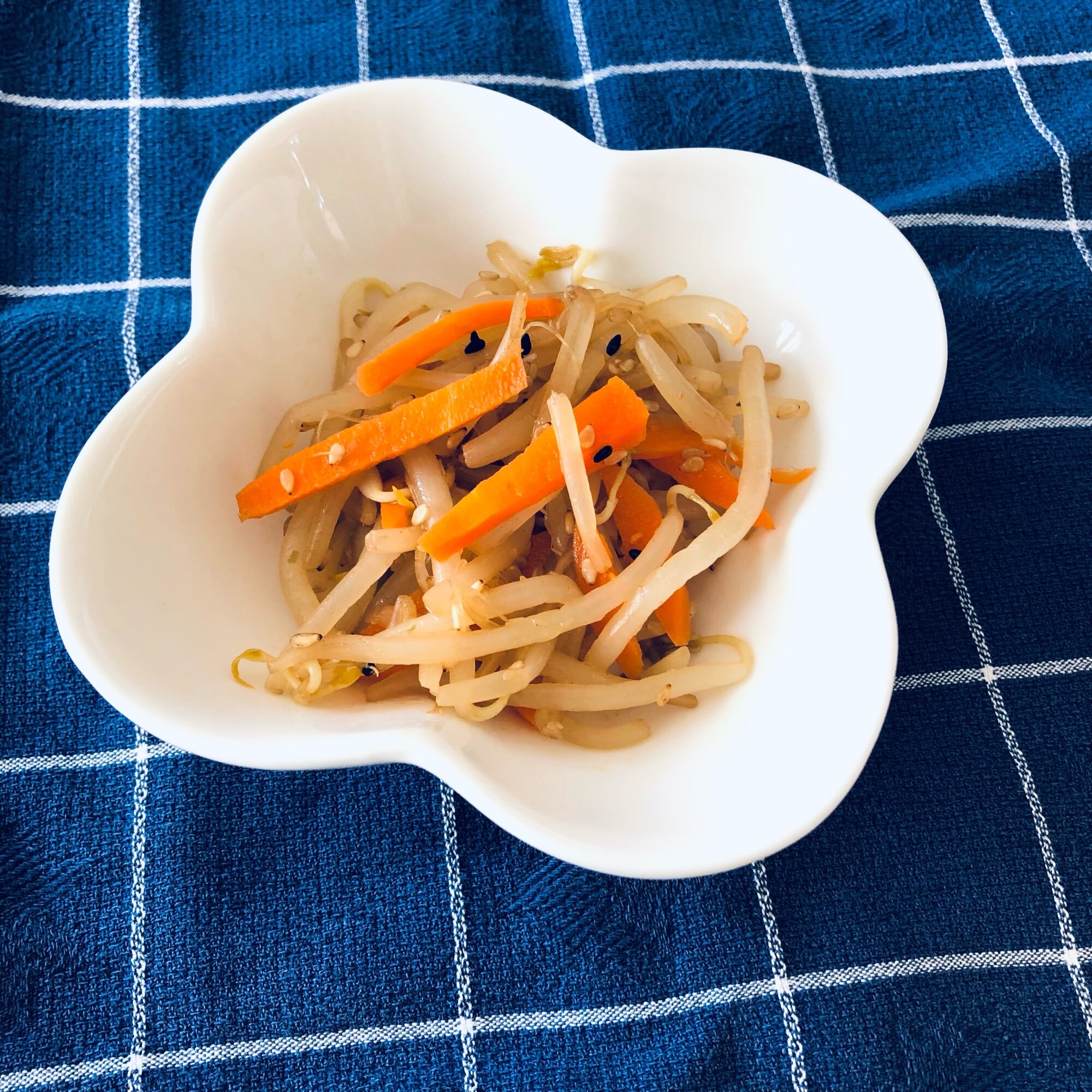 時短簡単】無限もやし 人参 きんぴら風 レシピ・作り方 by ゆかまし