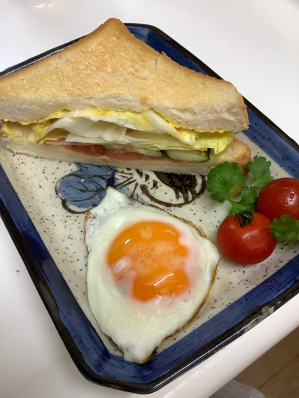 簡単挟むだけ♬ホットサンド