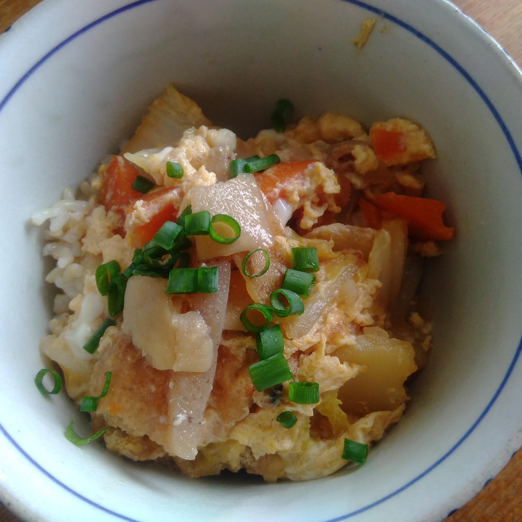 肉じゃがリメイク他人丼～手間いらず～