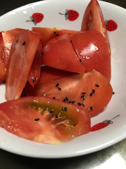 トマトのバルサミコ酢マリネ