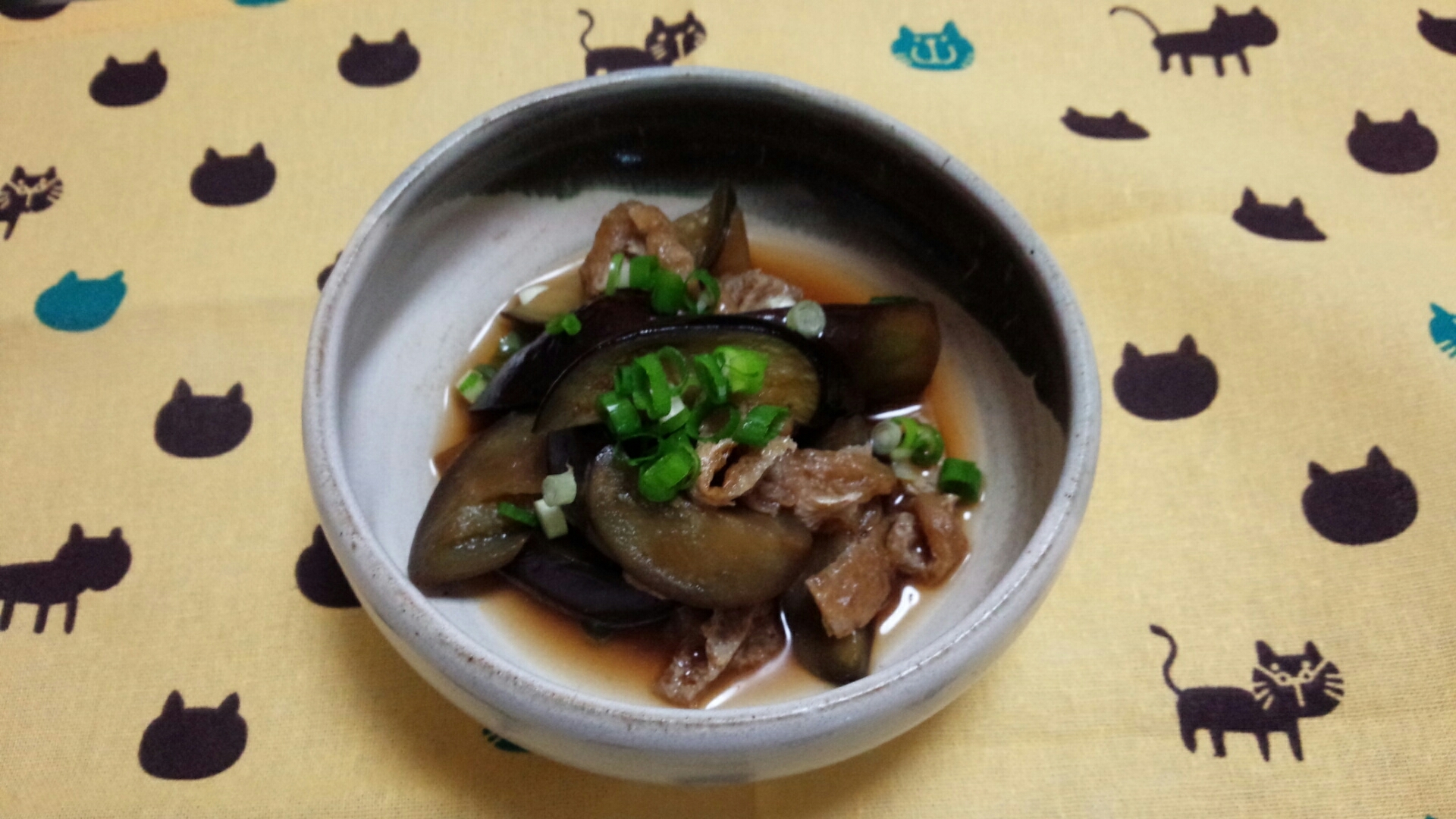 簡単！ナスと油揚げのピリ辛煮