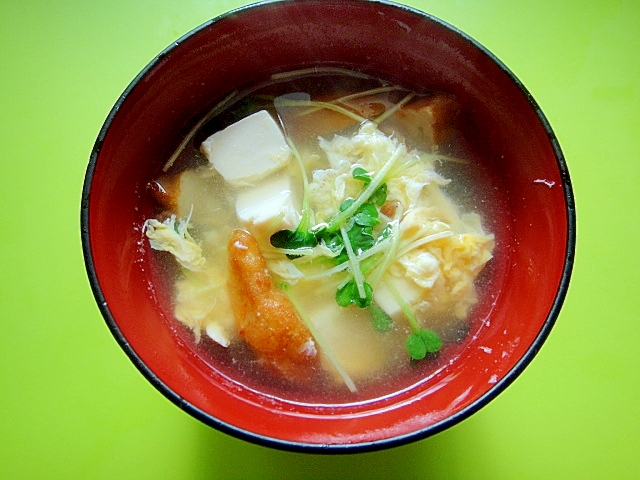 豆腐とさつま揚げカイワレ大根の卵スープ