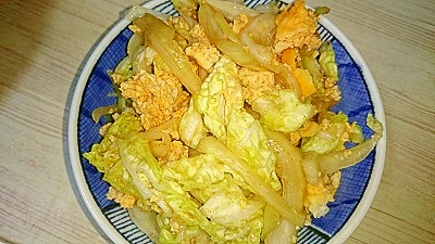 玉ねぎと白菜のカレーポン酢エッグサラダ