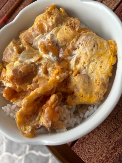 卵とたまねぎでシンプル玉子丼　親子丼風玉玉丼