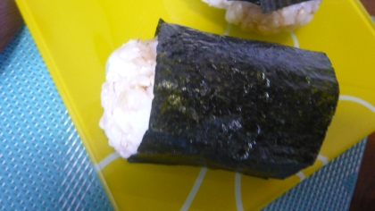 ちゆ子さん、こんばんは・・・・・カニカマ入りのおにぎり、マヨネーズとも合ってとても美味しかったです。ごちそうさまでした(#^.^#)