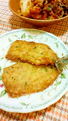 いわしのパン粉焼き チーズバジル味 レシピ 作り方 By Dr Pineapple 楽天レシピ いわしのパン粉焼き チーズバジル味 レシピ 作り方 By Dr Pineapple 楽天レシピ