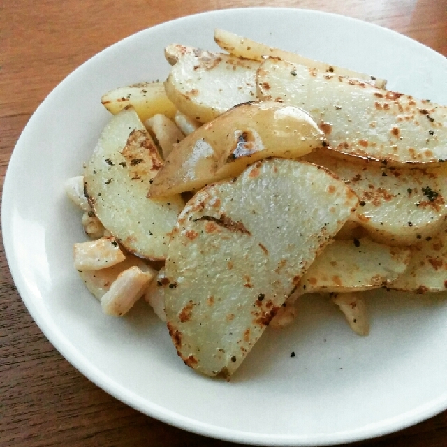 鶏皮とじゃがいものベイクドポテト