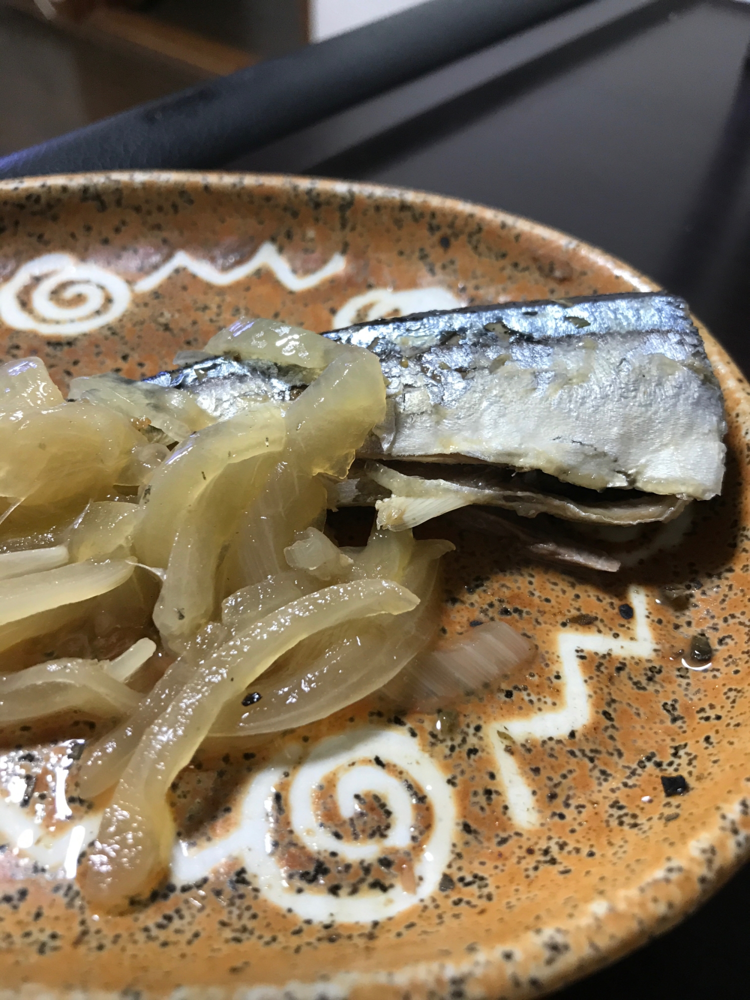 活力鍋で秋刀魚の塩煮