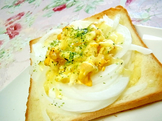 ❤新玉葱とゆで卵サラダの青海苔トースト❤