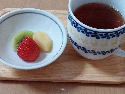 フルーツと紅茶のティーセット