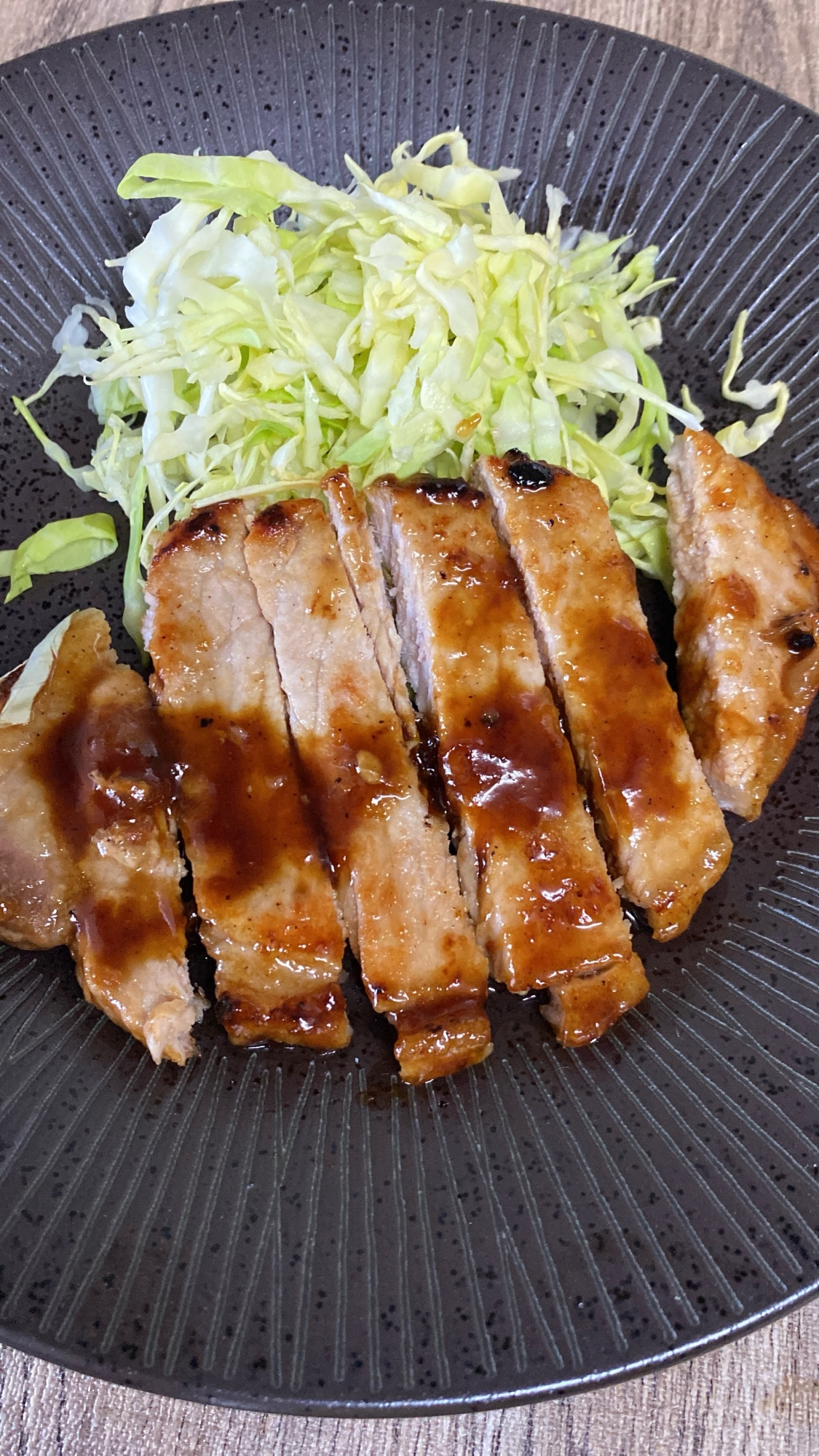 子供も大好きな　トンテキ