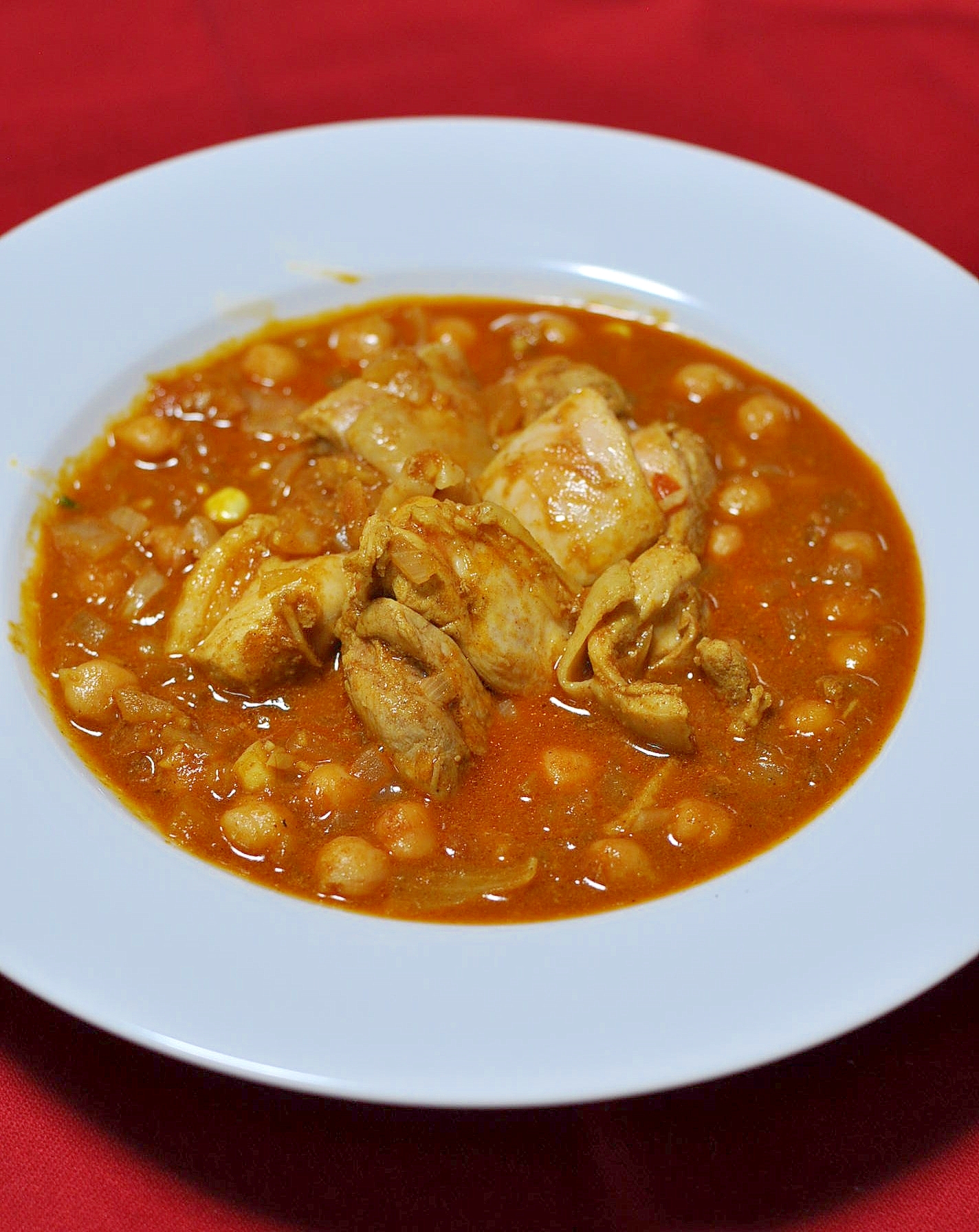 短時間で簡単調理♪インド風チキンカレー