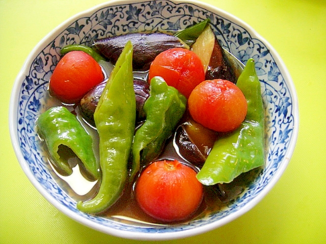 茄子と万願寺唐辛子ミニトマトの煮浸し