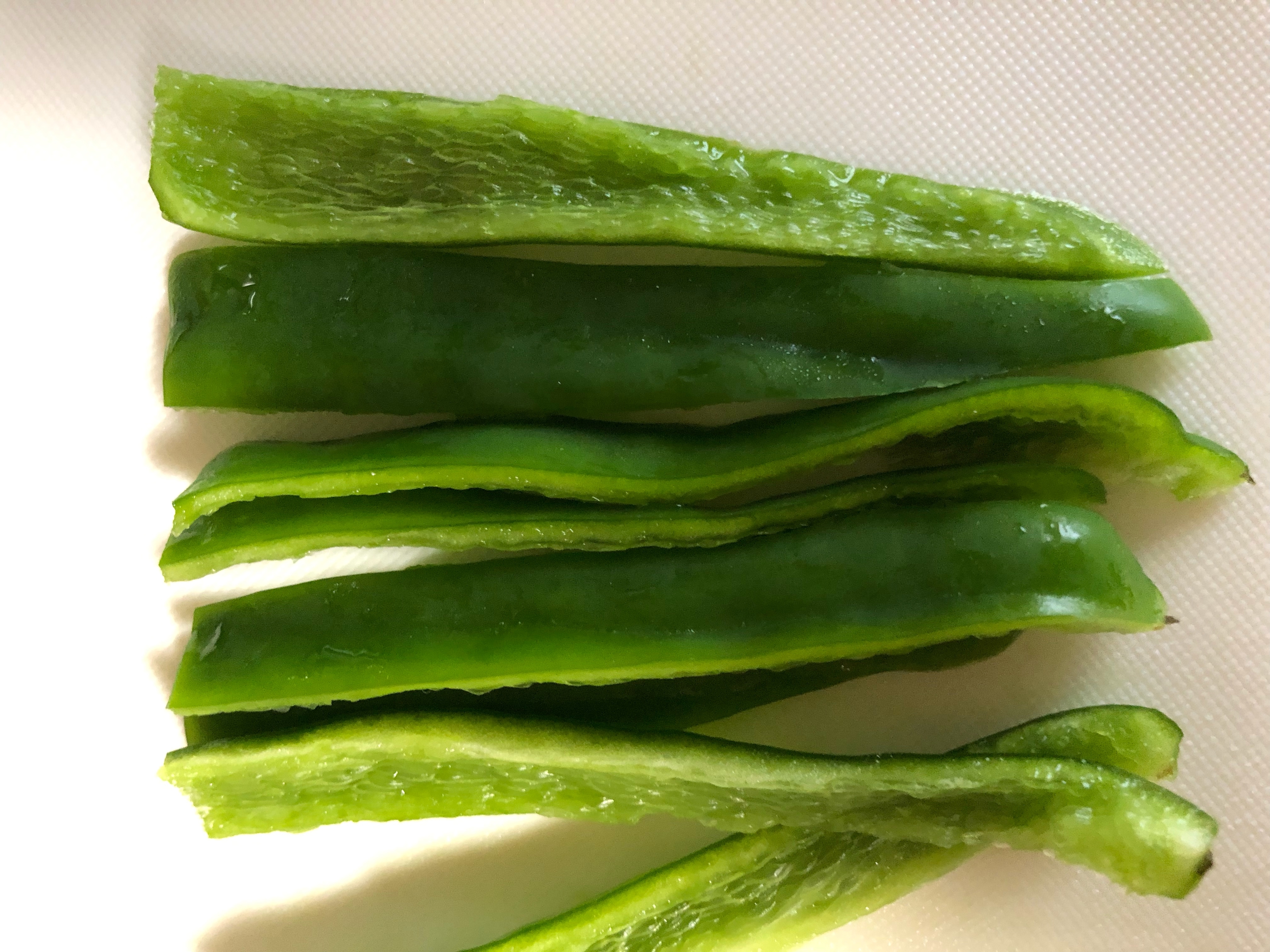 苦味を抑えるピーマンの切り方 レシピ 作り方 By Hamupi Ti Zu 楽天レシピ 苦味を抑えるピーマンの切り方 レシピ 作り方 By Hamupi Ti Zu 楽天レシピ