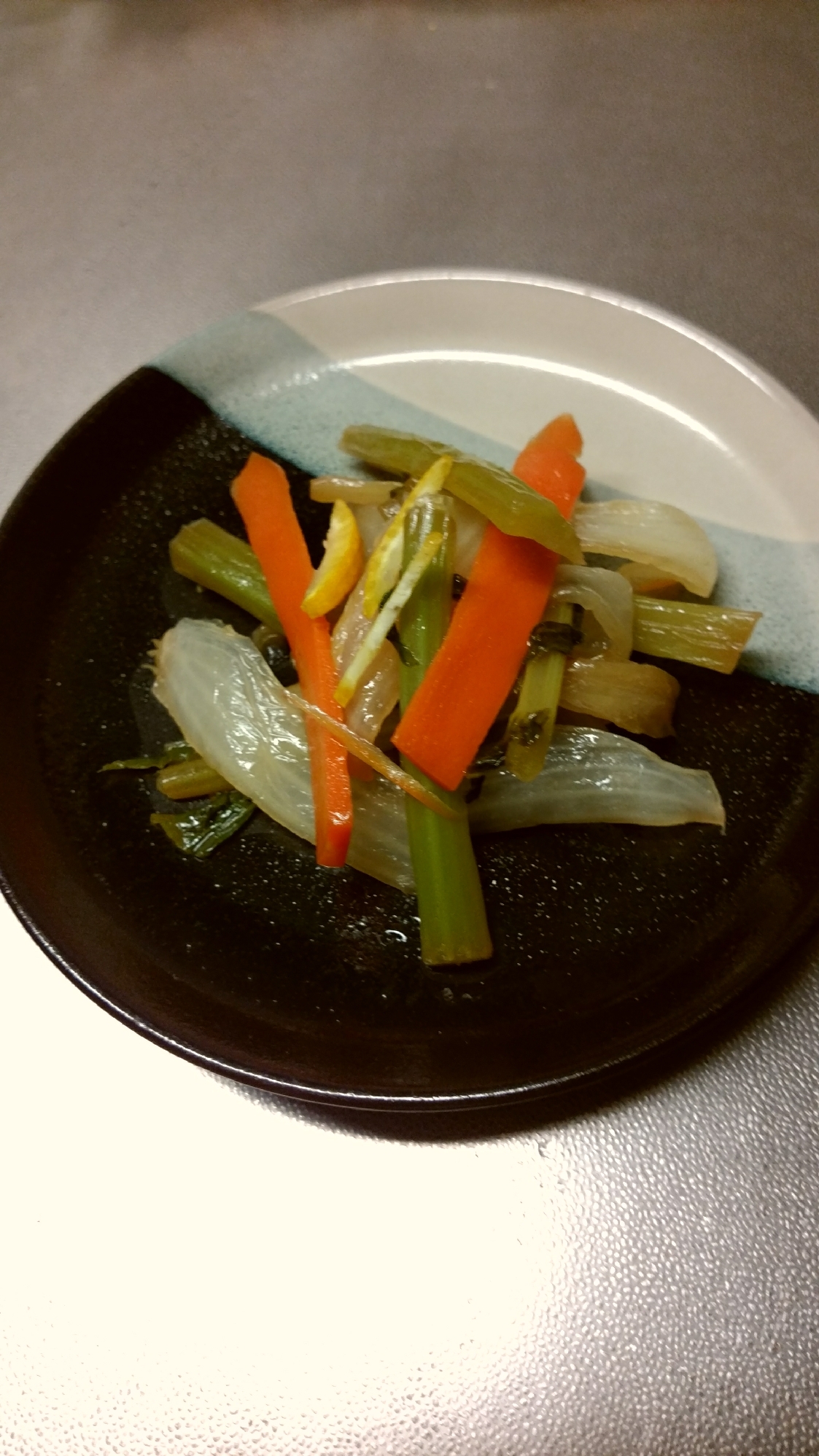 白菜と大根菜の炒め煮