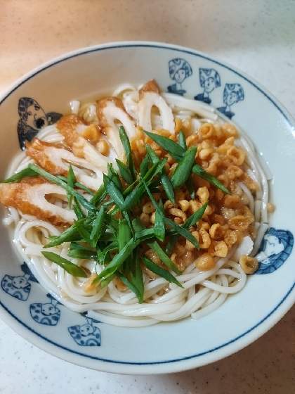 細うどん