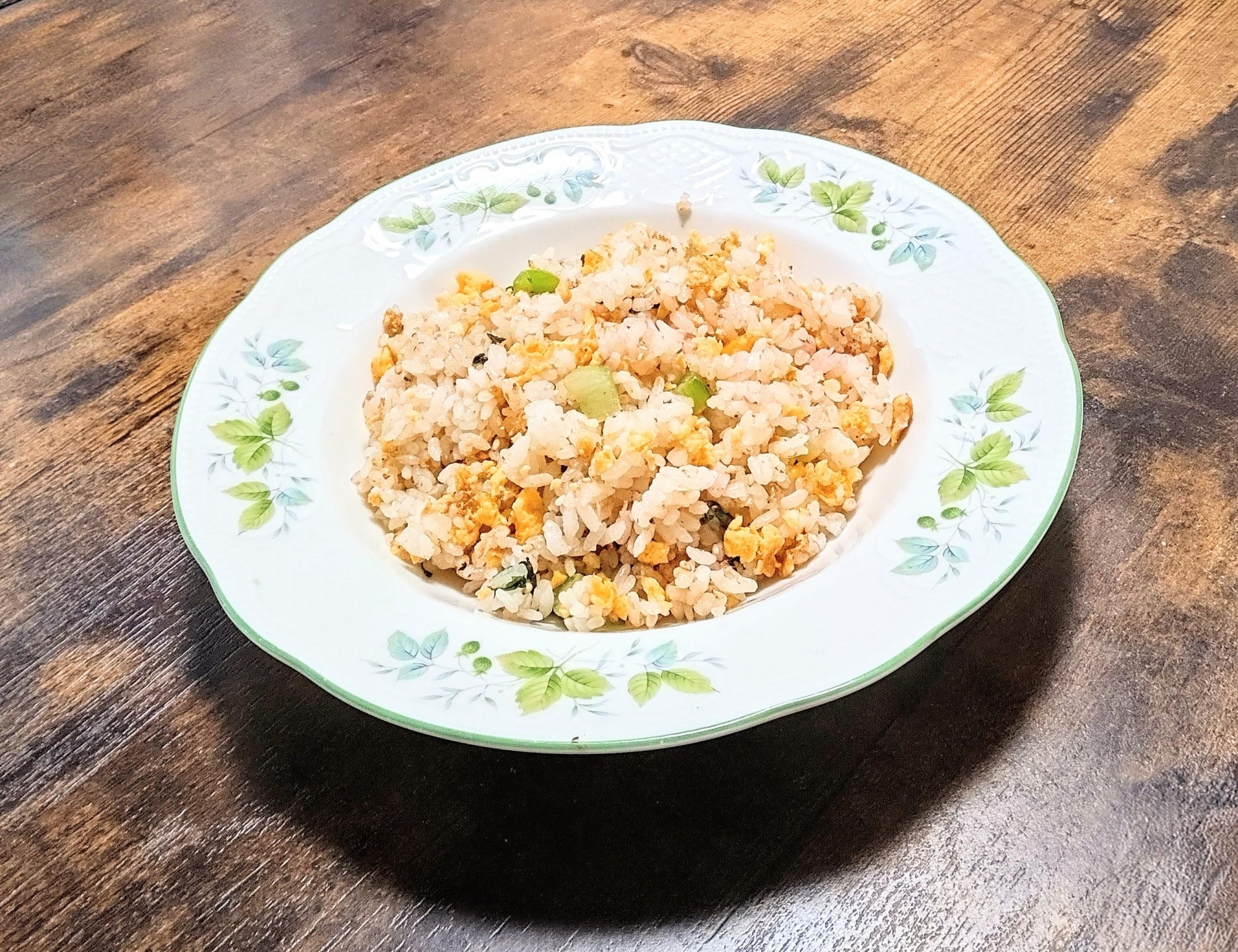 ふりかけでチャーハン(小松菜入り)