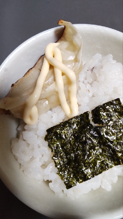 餃子♪海苔丼✧˖°