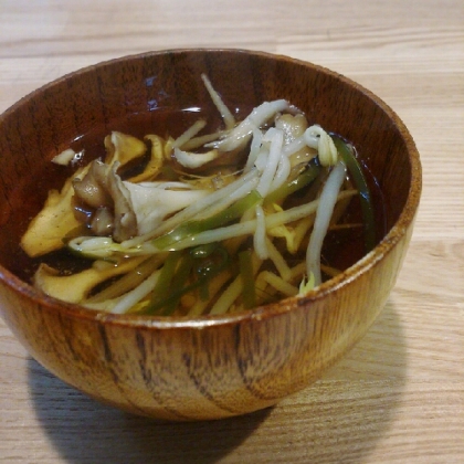 味噌を切らしてしまい、麺つゆとこちらのレシピに助けられました(^-^)/
美味しくいただきました！