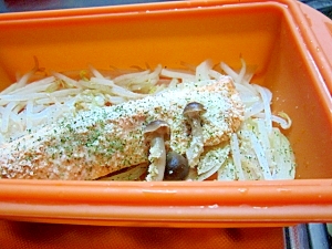 シリコンスチーマーで★鮭とたっぷりお野菜
