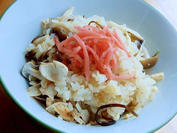 残り焼きホッケで❤キノコの炊き込みご飯♪（梅酢）