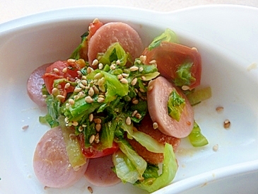 幼児食に レタスとトマトのゴマドレ炒め レシピ 作り方 By わたこげ 楽天レシピ