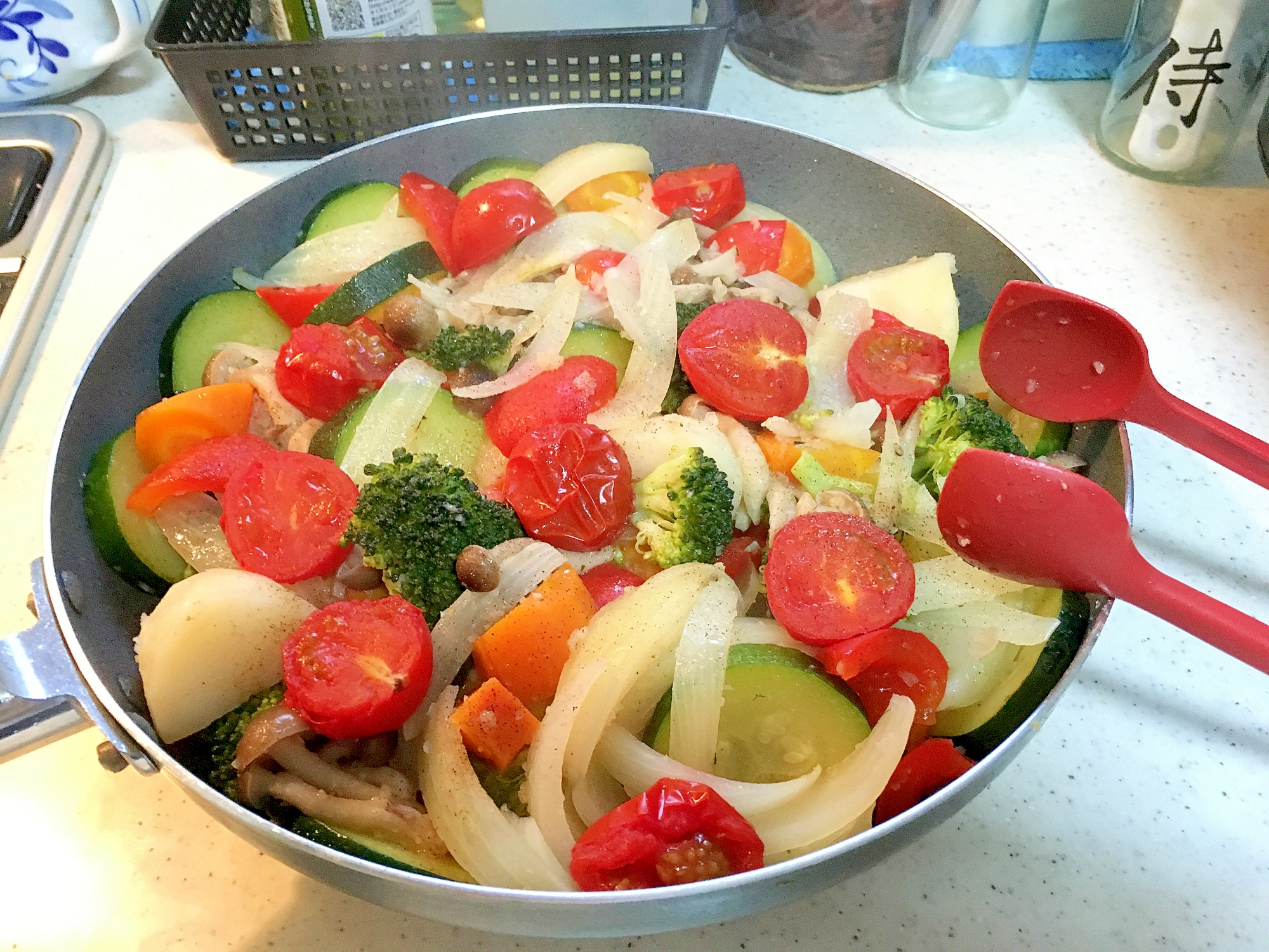 S Pxyiu Zjekhm S Pxyiu Zjekhm