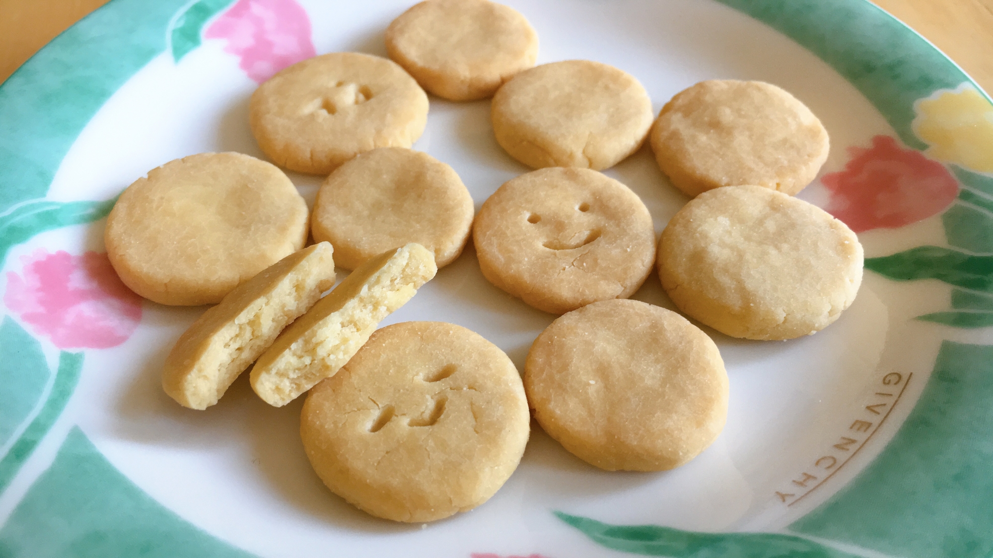 卵乳小麦大豆ナッツ不使用のサクサククッキー