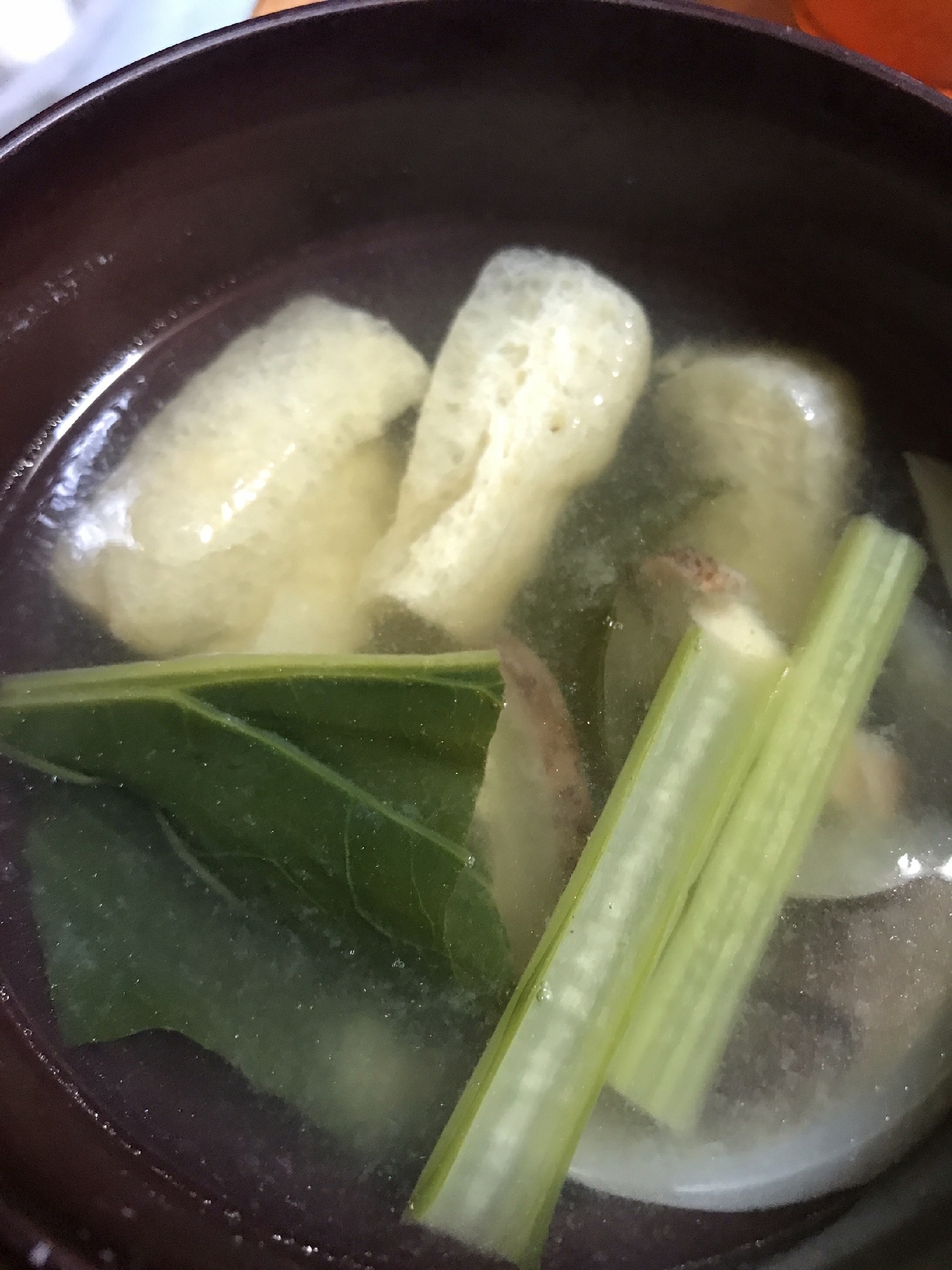 小松菜と油揚げのすまし汁
