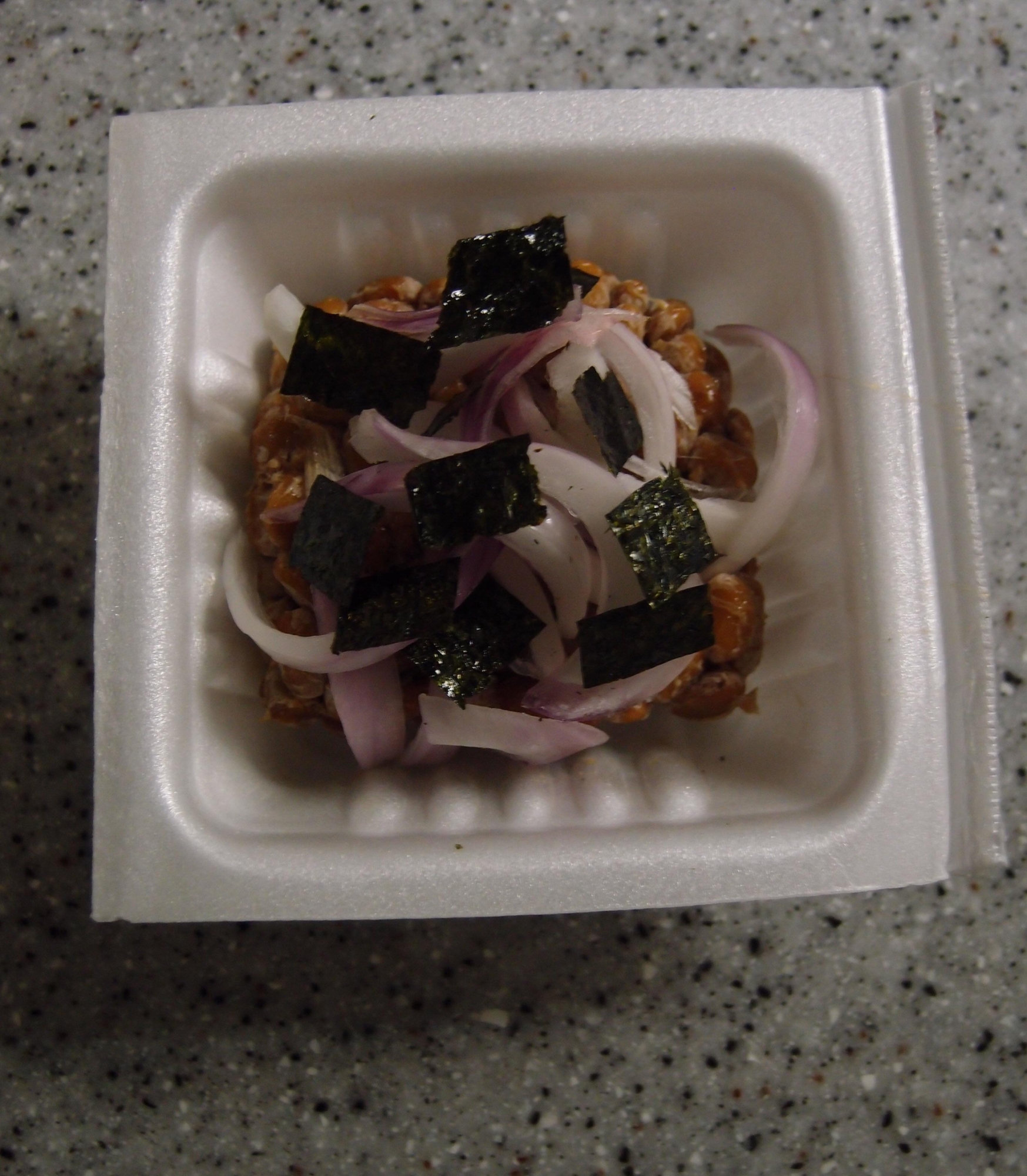 紫玉葱の納豆(2種)
