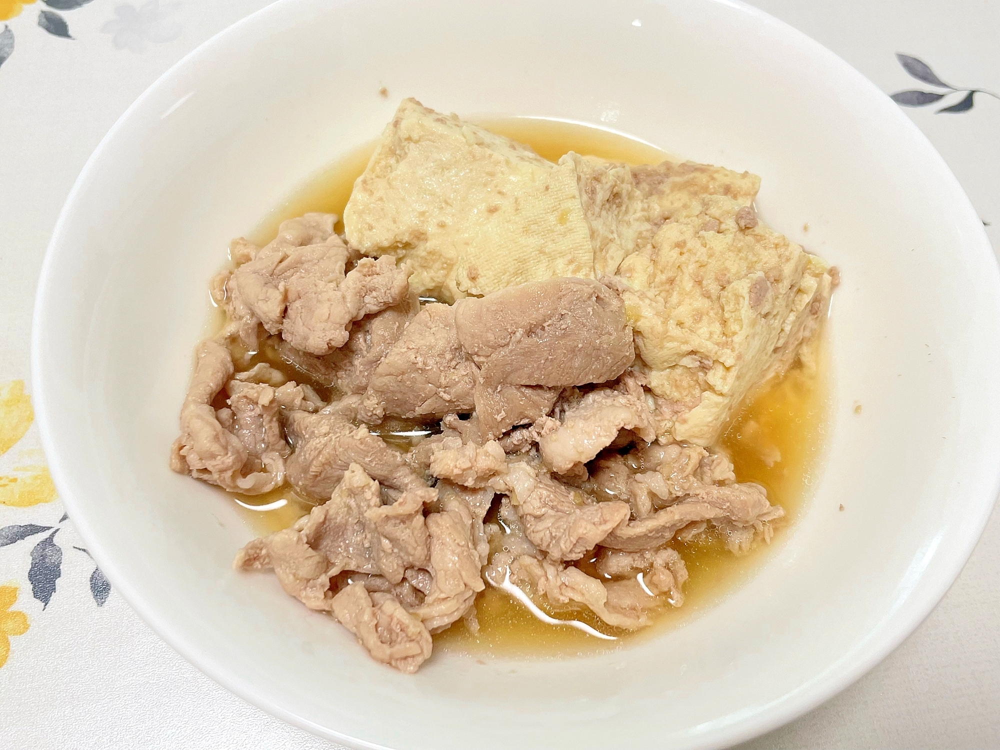 フードロス対策！冷凍保存した豆腐を使った肉豆腐