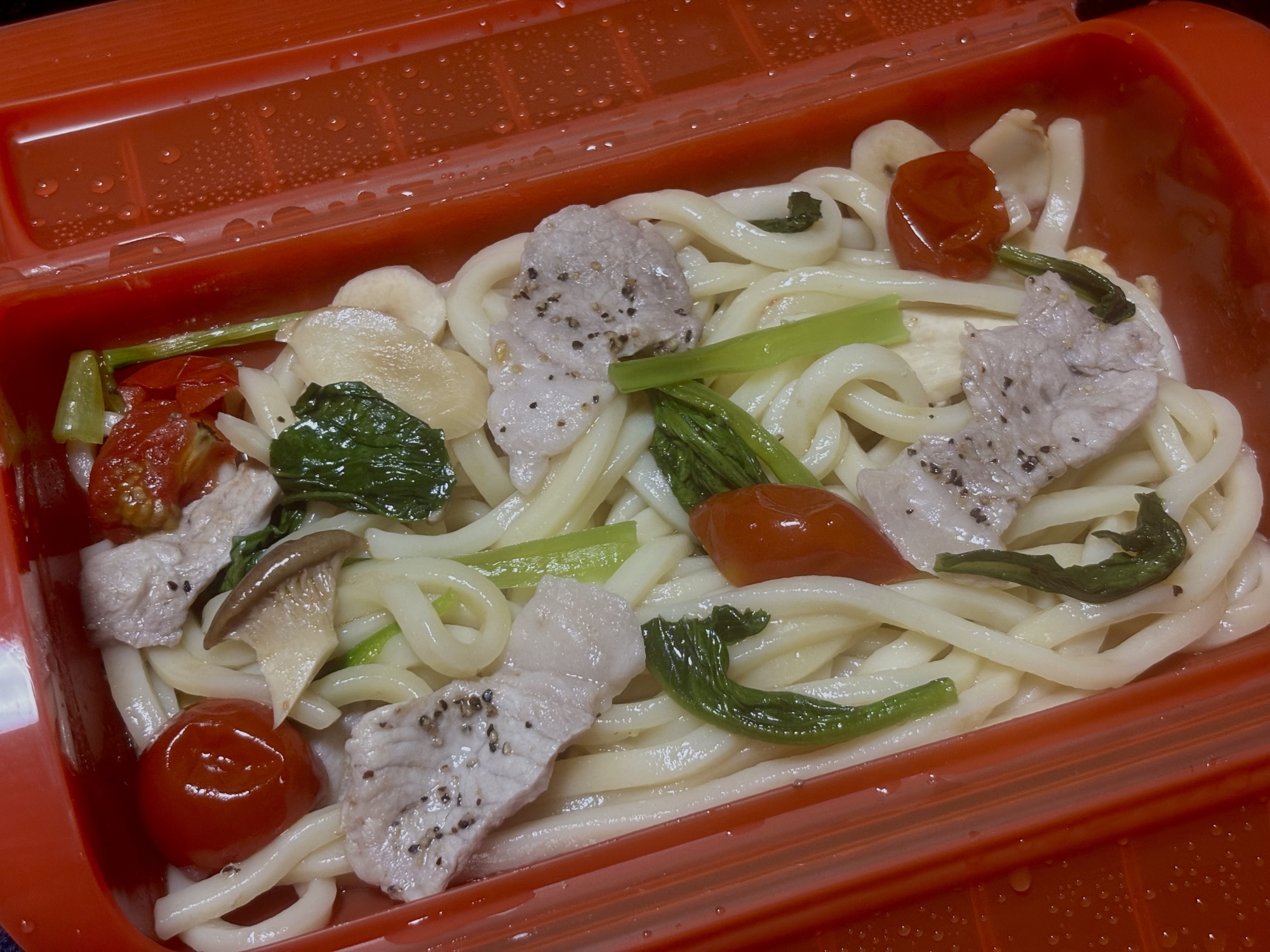 アレンジ色々♡電子レンジで焼きうどん風♬
