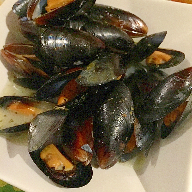 ムール貝のワイン蒸し レシピ 作り方 By くろねこ かふぇ 楽天レシピ ムール貝のワイン蒸し レシピ 作り方 By くろねこ かふぇ 楽天レシピ