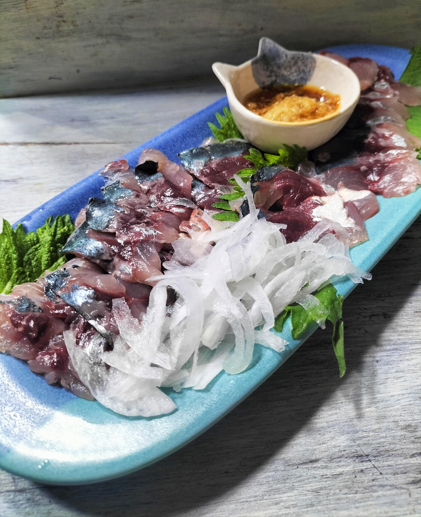 生姜醤油で食べる♡新鮮鯵のお刺身