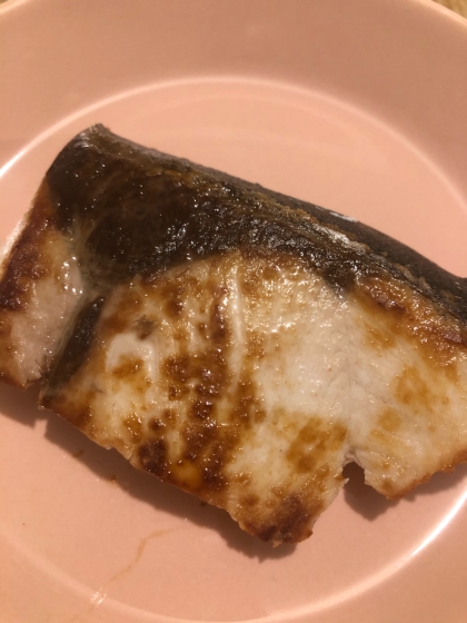 フライパンで ぶりの塩焼き レシピ 作り方 By Yuriko Cafe 楽天レシピ フライパンで ぶりの塩焼き レシピ 作り方 By Yuriko Cafe 楽天レシピ