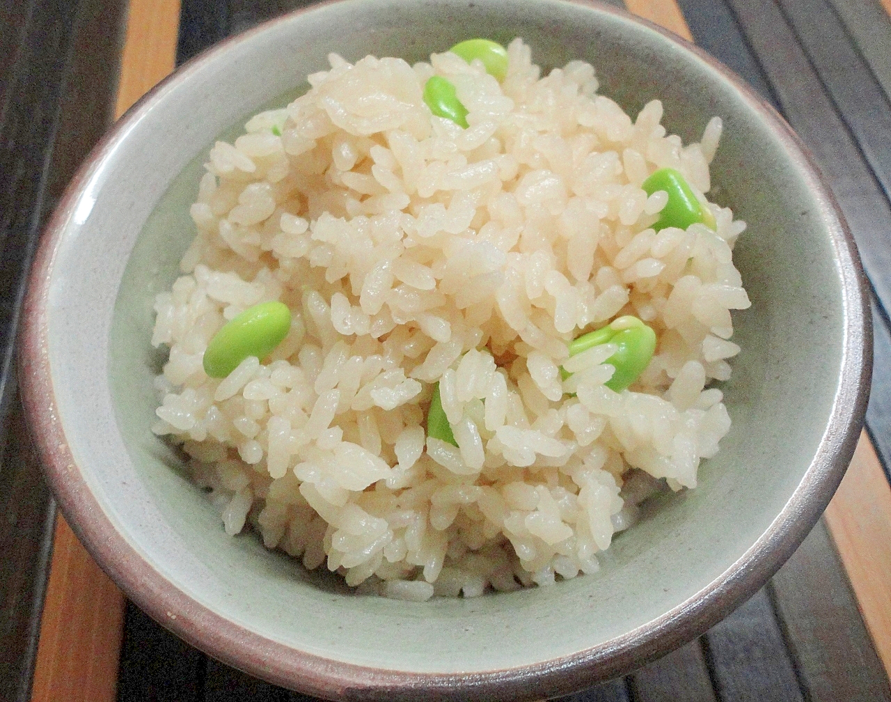 夏の茶めし~枝豆入り✩