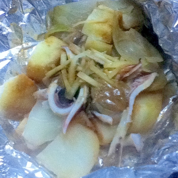 イカの肝のバターホイル焼き じゃが芋 玉ねぎ レシピ 作り方 By とりあえず乾杯 楽天レシピ イカの肝のバターホイル焼き じゃが芋 玉ねぎ レシピ 作り方 By とりあえず乾杯 楽天レシピ