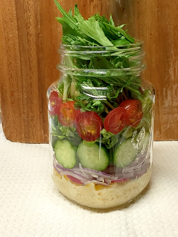 メイソンジャー ８種類の野菜でジャーサラダ レシピ 作り方 By まかろん 楽天レシピ