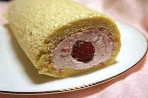 こんにゃく粉入り 苺のロールケーキ レシピ 作り方 By 石田美由紀 楽天レシピ
